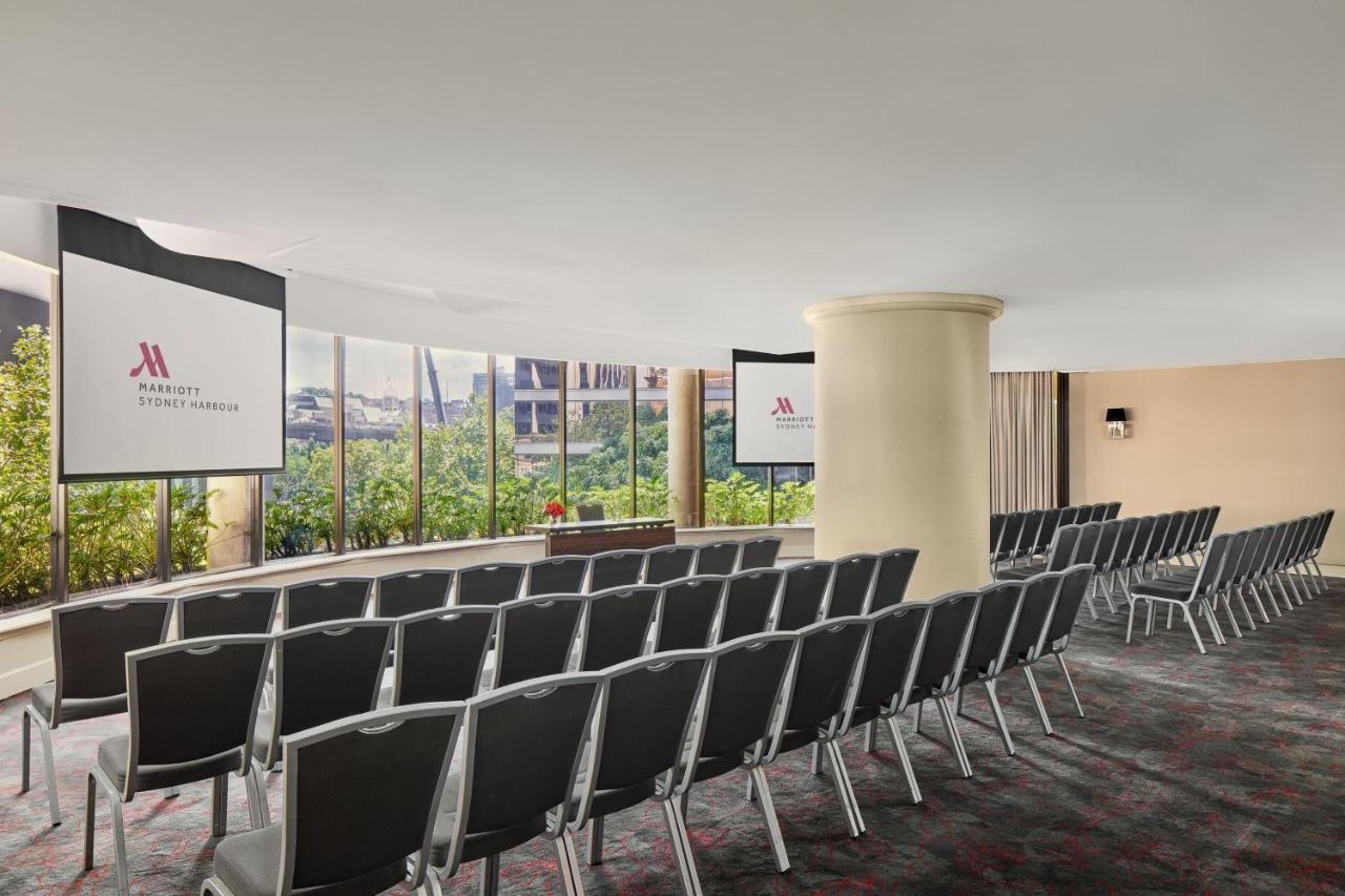 Sydney Harbour Marriott Hotel At Circular Quay Exterior photo Meeting room