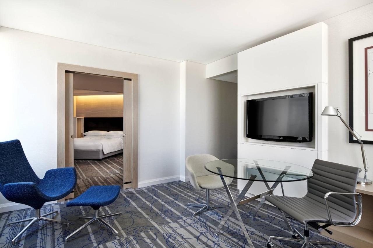 Sydney Harbour Marriott Hotel At Circular Quay Exterior photo